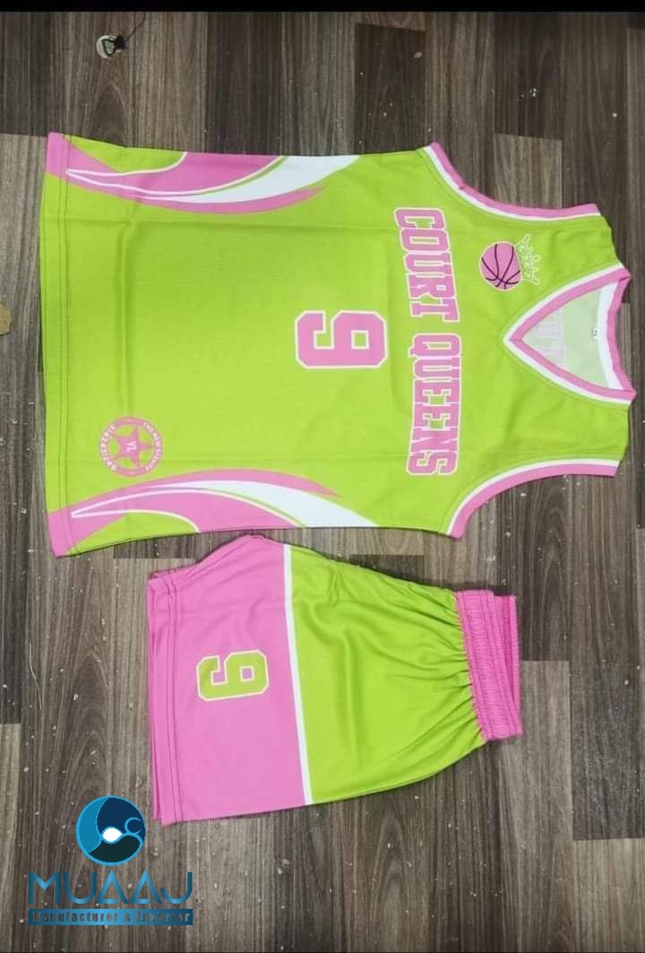 Basketball uniform with hoodie 
• Moq:30 pieces
• All sizes and colours
• Shipping worldwide
• +923301420856
#clothingmanufacturer #clothingcompany #apparelmanufacturing #apparelmanufacturers #clothing  #clothingproduction #garmentfactory
 #bobrisky #makeupyourmind