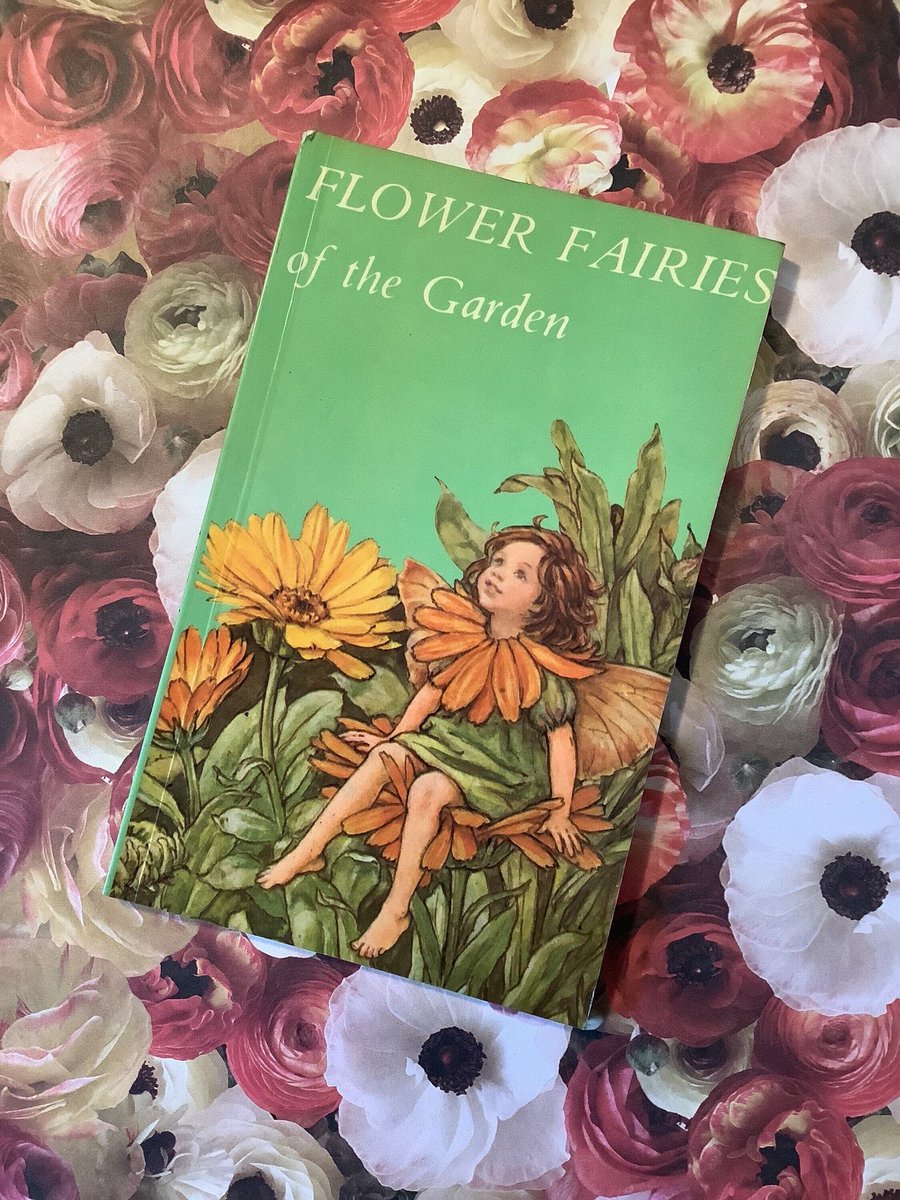 An ADORABLE 50th Birthday Gift for a Flower Fairies Fan. 1974 ‘Flower Fairies of the Garden’ book by Cicely Mary Barker in paperback. watsonsvintagefinds.etsy.com/listing/140672… #VintageBook #FlowerFairies #GardenFairies #1974Gift #FairyLoverGift #PoetryLoverGift #50thBirthdayGift