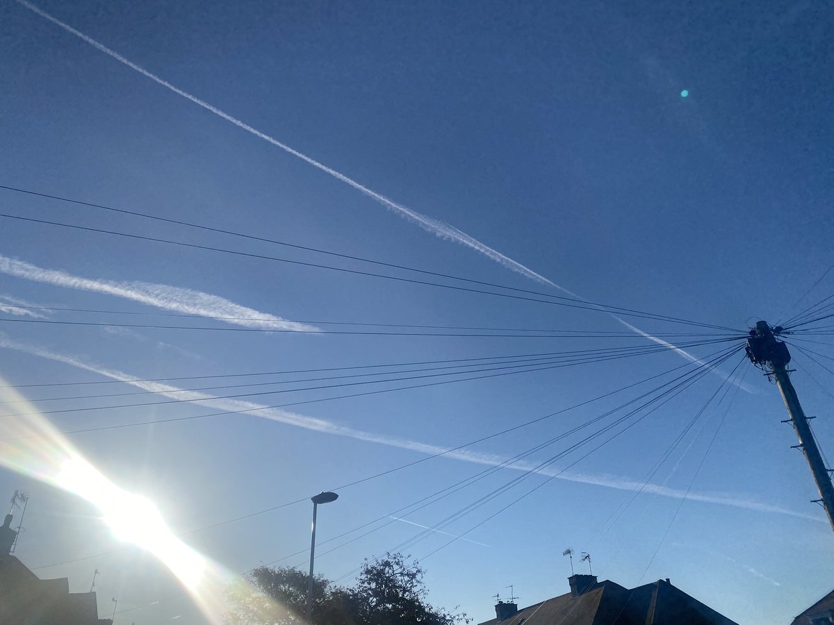 It’s 6.30am in the UK 🇬🇧 the sky is lovely and Blue. 

7.00am Geo-Engineering, Cloud Seeding begins, there are white straight lines now all over the sky I counted 9 of them.

The sky will be blanket white by this afternoon. 

They are dropping chemicals on us every day…