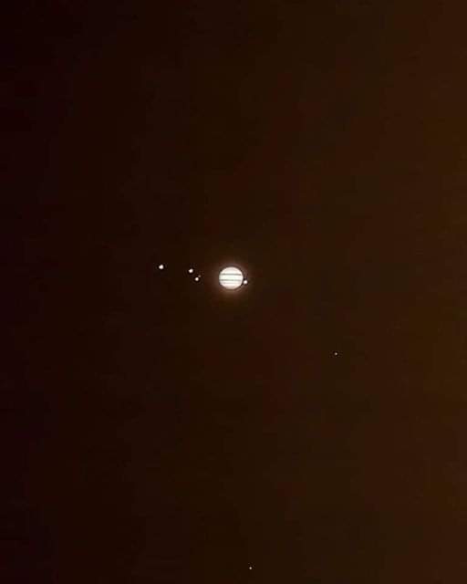 Jupiter and Moons. 

Credit: Luis argerich