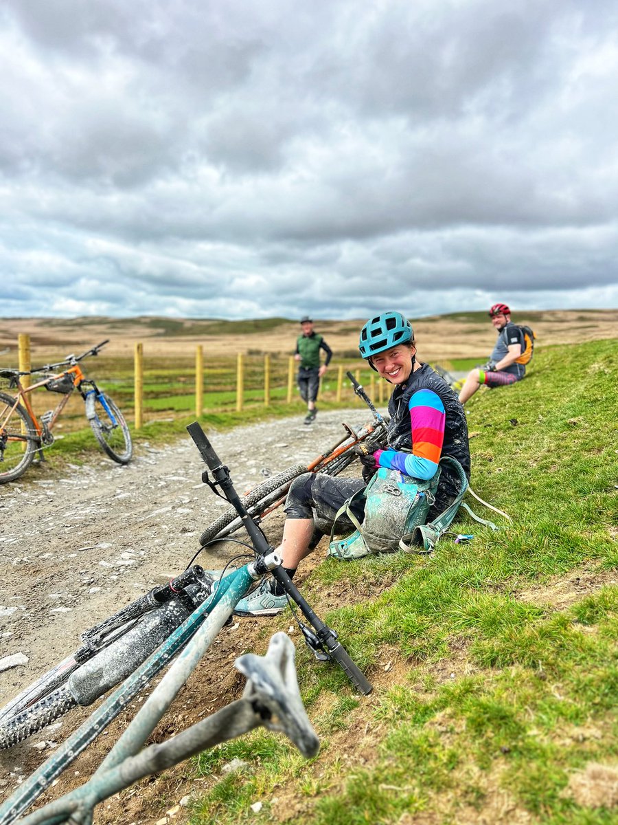 mtbwales tweet media