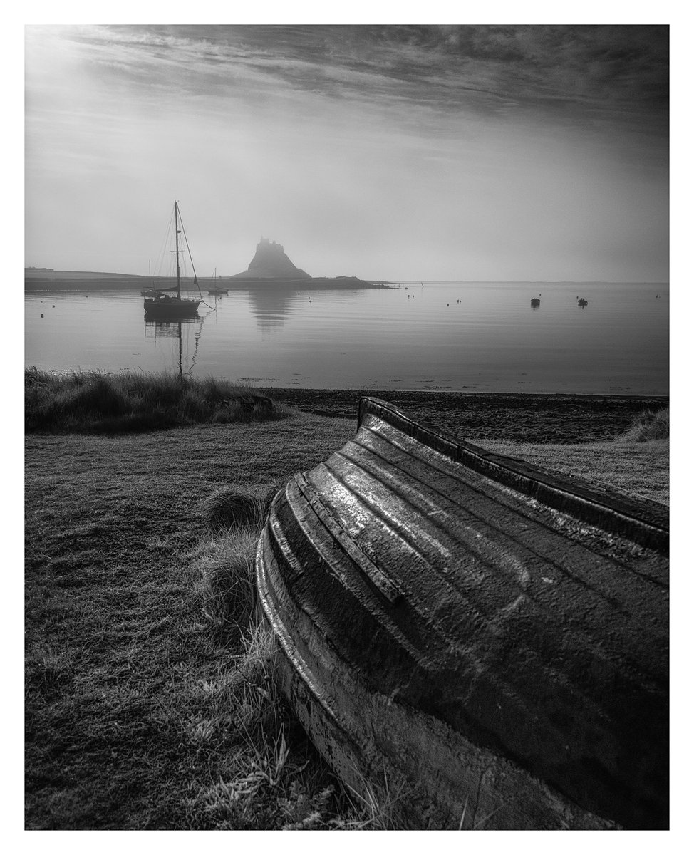 Lindisfarne Castle 
As the fog rolls in the sunrise slowly disappears #Northumberland 

alanleightley.com
