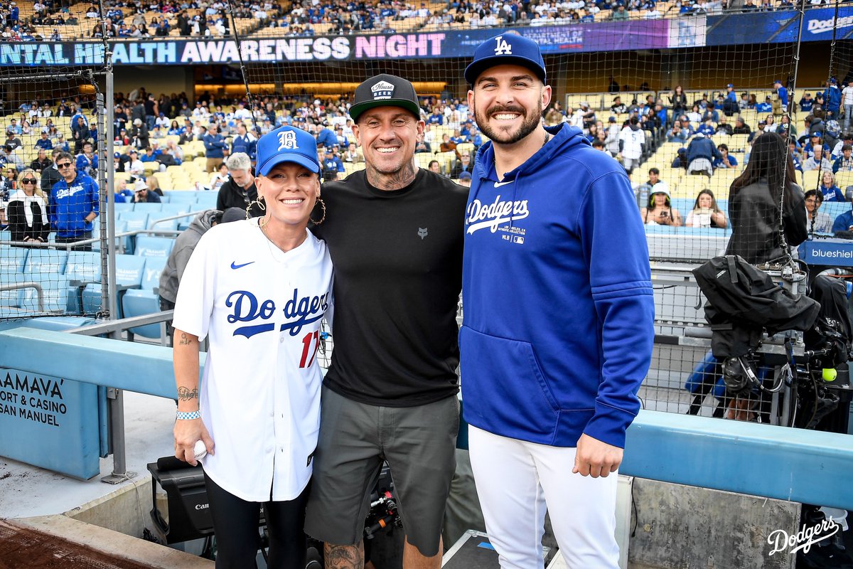Got this party started on a Saturday Night. Thanks for stopping by, @Pink! We’ll see you back at Dodger Stadium on 9/15 for the Summer Carnival Stadium Tour.