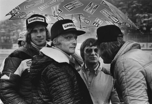 Japanese Grand Prix 1976 James Hunt,Niki Lauda, Bernie Ecclestone and Ronnie Peterson. #F1 #Formula1 #RetroGP #RetroF1