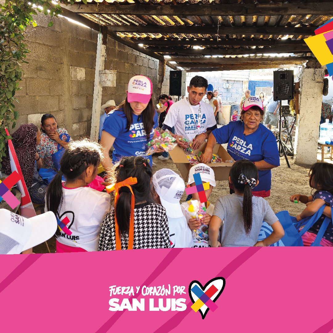 perlagarzaslp's tweet photo. Seguimos trabajando arduamente, hoy con mucho entusiasmo nos dimos el tiempo de conocer a la comunidad de Arroyos, donde conocimos las necesidades de más ciudadanos
¡Soy Perla Garza y estoy para servirte!
#PerlaGarza #ParaServirte #AmorPorSanLuis https://t.co/uov3WMgFrS