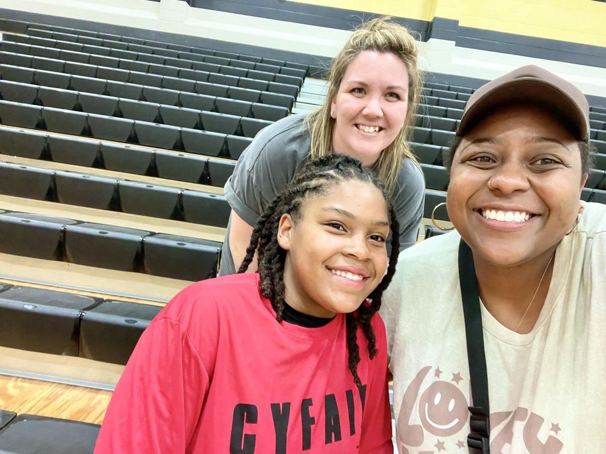 Leanna Davis tweet media