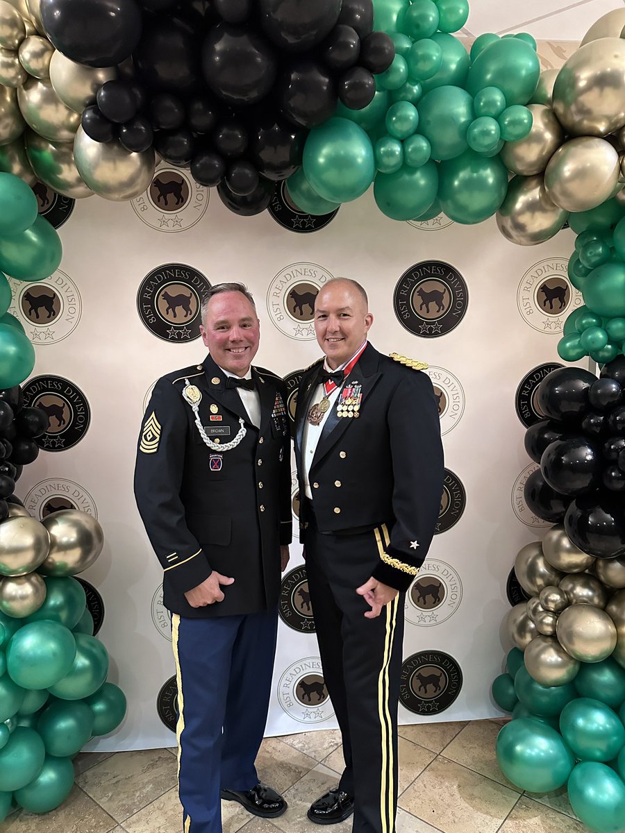 Great evening at the 81st RD dining out/ formal this evening with my beautiful wife!!! Army @81stRDWildcats traditions were great to be a part of tonight!! Proud to be a wildcat!!! @CombatDonna #oplive