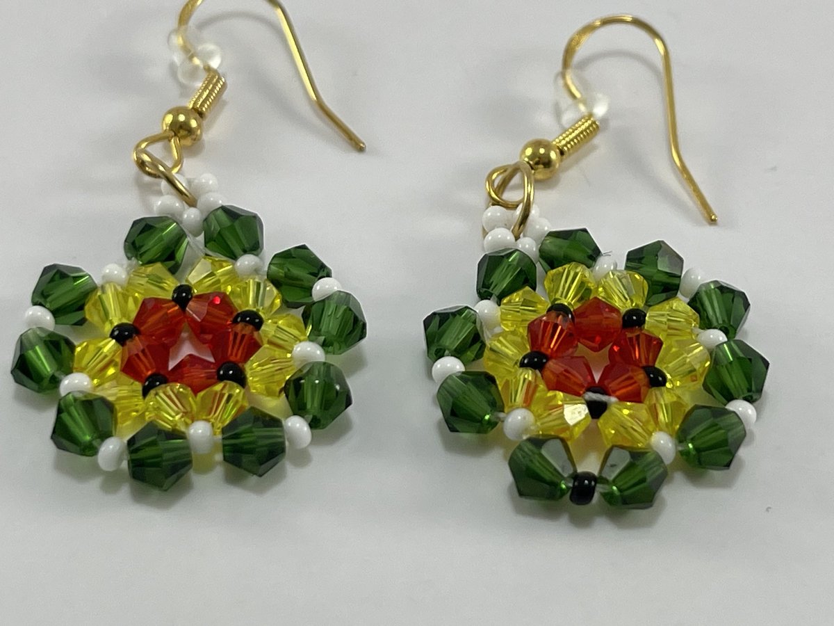 Earrings 
esmescrafts.com