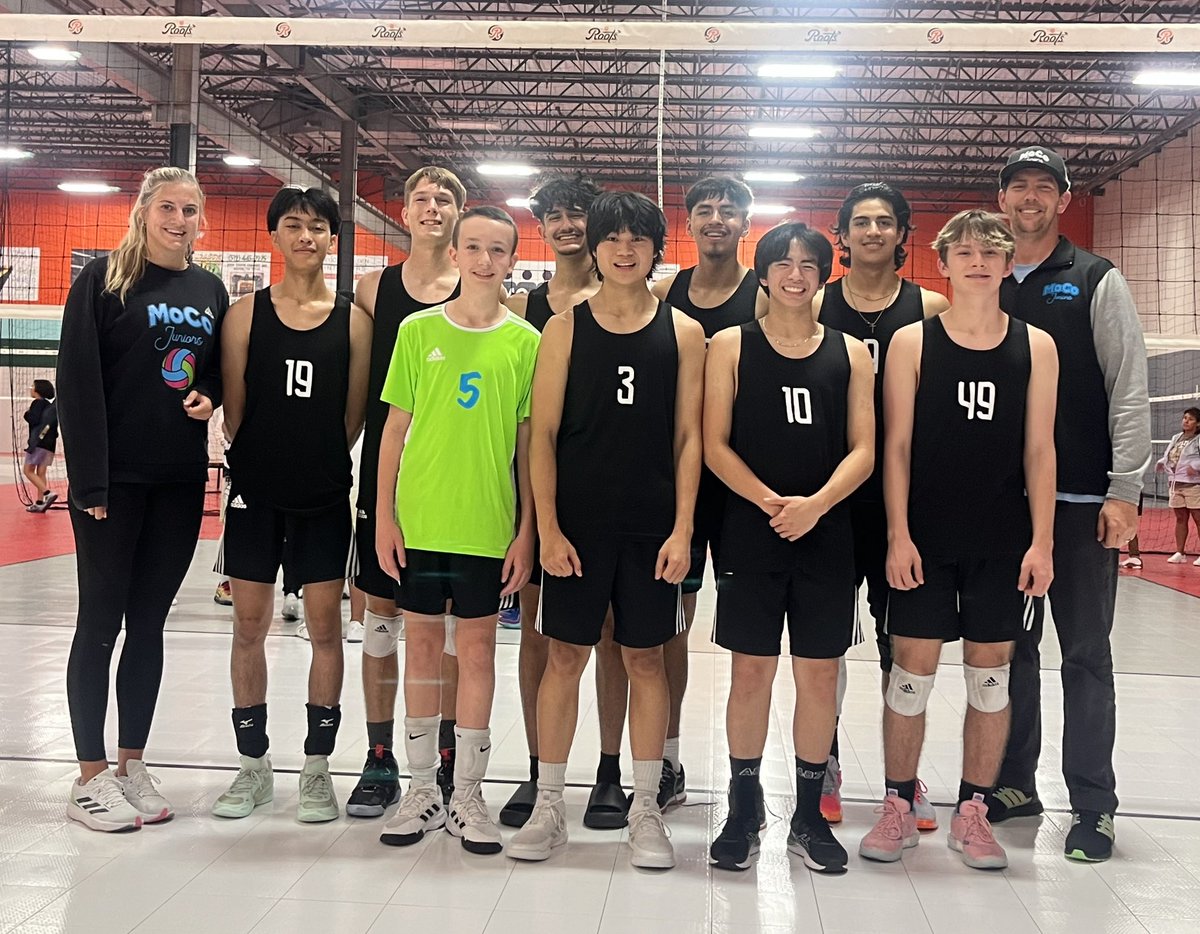 MoCoJrsVBC's tweet photo. MoCo Boys 18 Adidas wins the Bronze Bracket today at Boys Lone Star Regional Championships to finish out their season on a high note! 
We are so proud of our guys! 💪 

#MoCoFam #BoysVolleyball https://t.co/EIIRy5Fl0T