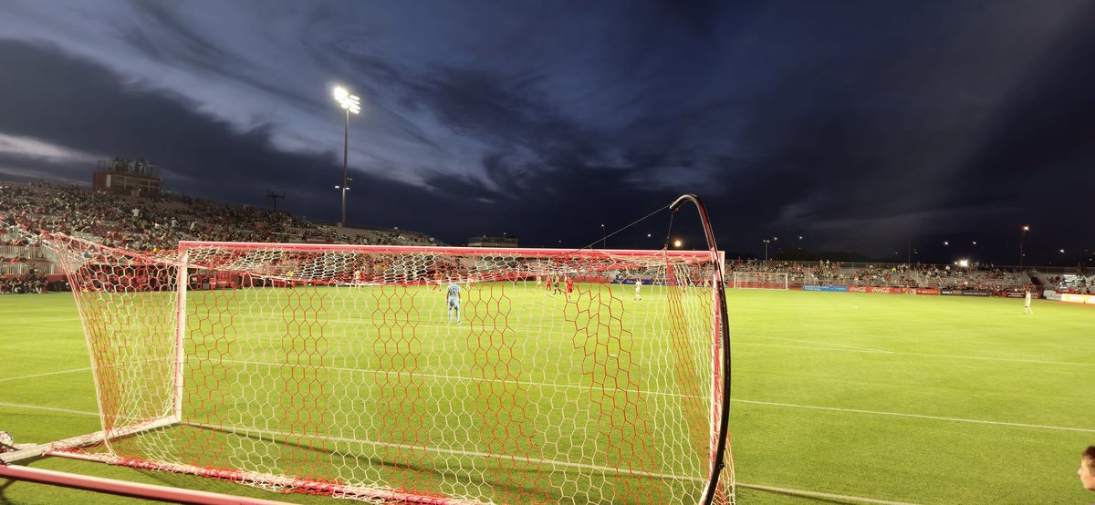 JohnnyMac tweet media