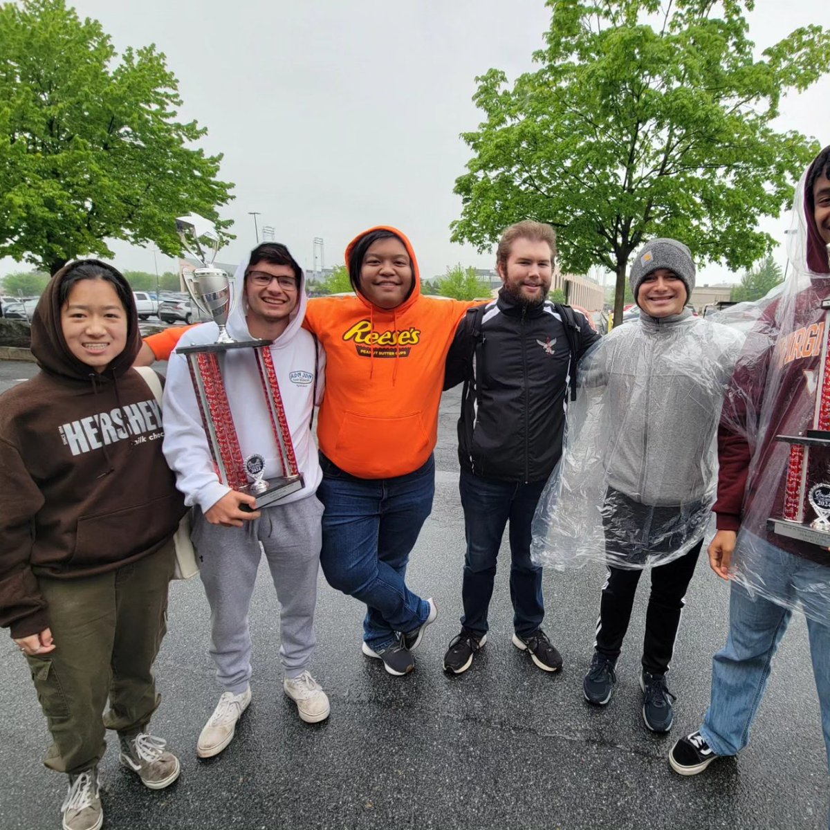 Whoohoo!! Brooke Point Band brings home a 1st Place Superior AA and 1st Place Overall Concert Band (High School Division)!! Let's Go Blackhawks!! Way to Rock Music in the Park... Hershey Park edition!! #asone #elevatestafford #takinghersheybystorm @brooke_point @ThomasTaylorEdD