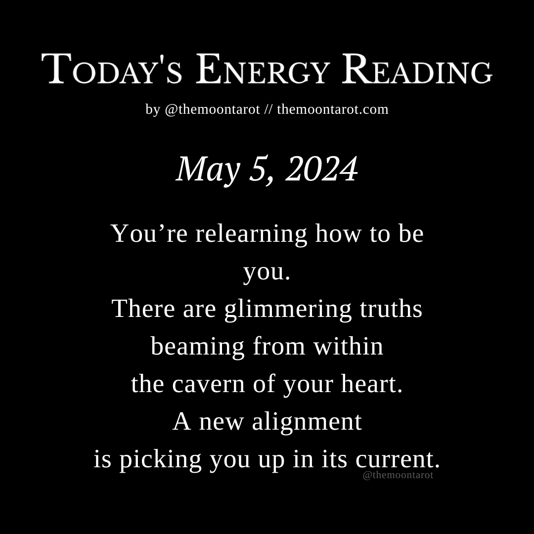 The Moon Tarot tweet media