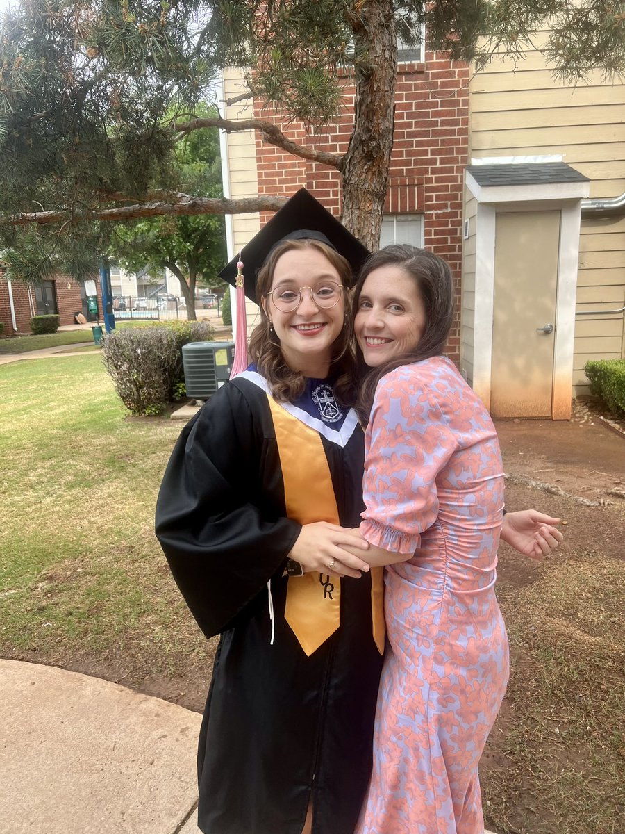 Today, my daughter graduated from @OCUMusicSchool with a Bachelor of Music in Musical Theatre and a Bachelor of Music in Vocal Performance Magna Cum Laude w/ University Honors. She’s coming home to her #hoosier roots to pursue a Master’s in Vocal Performance at the famed @IUJSoM