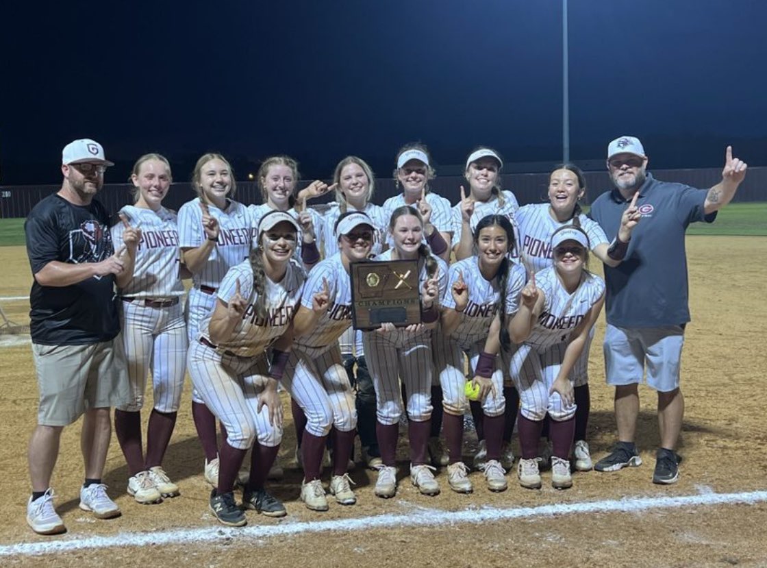 From a 4 seed to the top! We are the 4A-North Regional Champs! 🏆