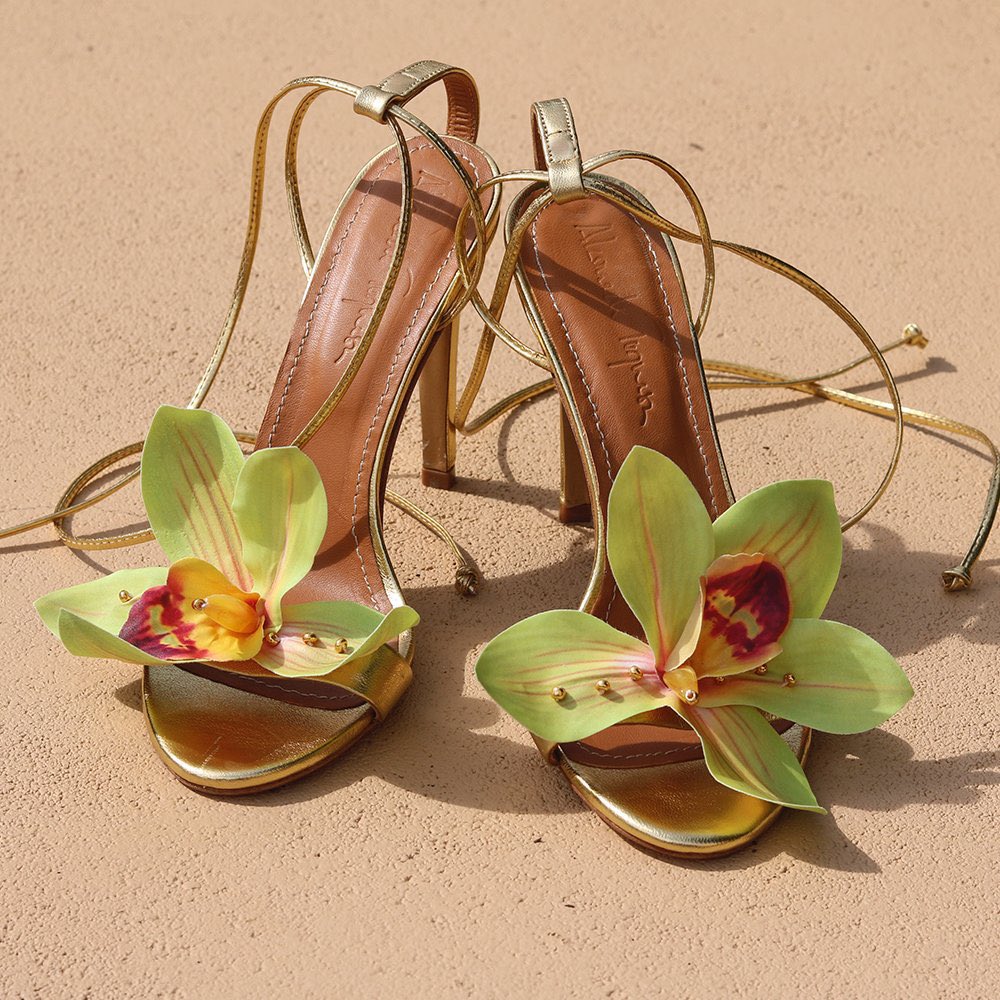 Flower heels by Alameda Turquesa