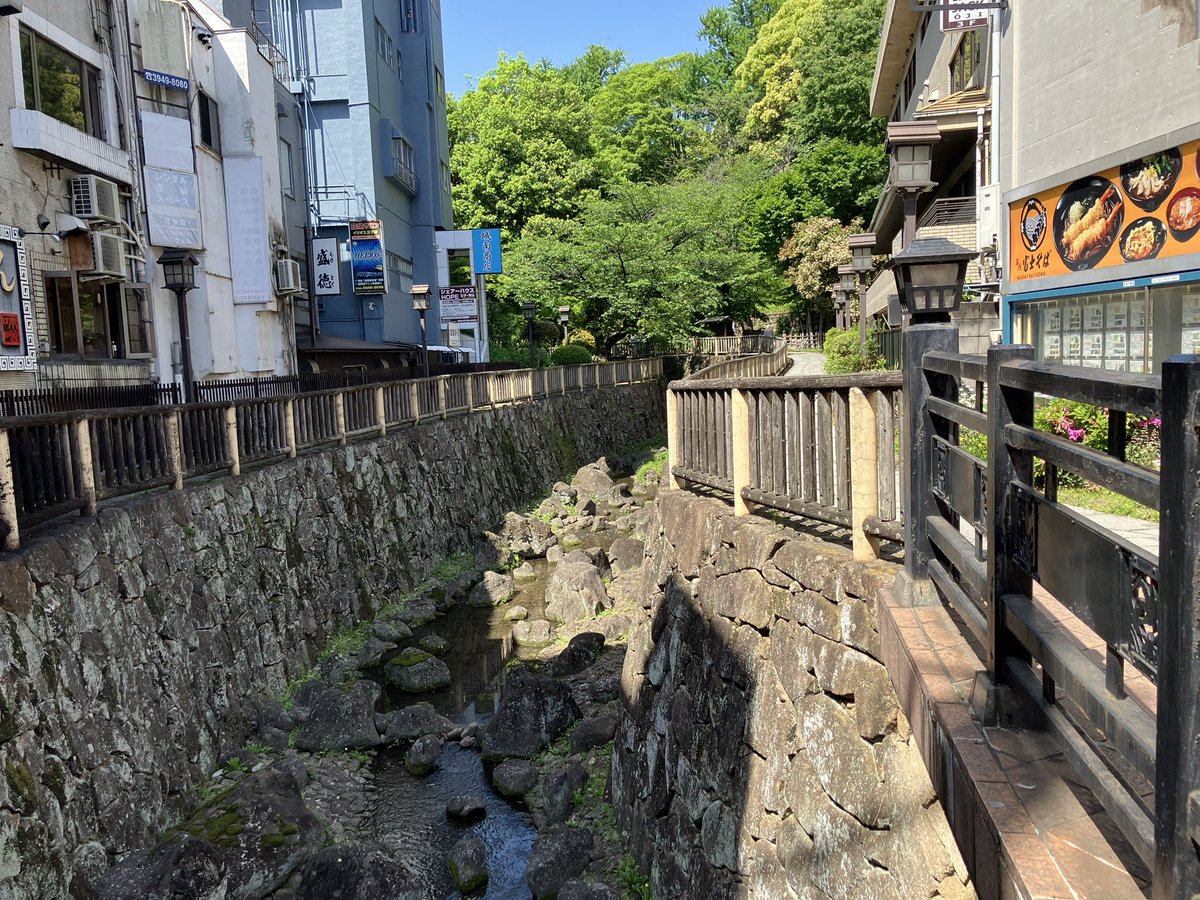 nozi50001's tweet photo. 最近では、　#妻と一緒に
石神井川約25kmを
遡上ウォーキング
先月、桜を見に
練馬〜練馬高野台駅

先日
王子駅〜練馬駅
(王子駅〜隅田川間は未定)

残すは
練馬高野台駅〜小金井公園

あ〜　走りたいw https://t.co/DyQyBNThGC