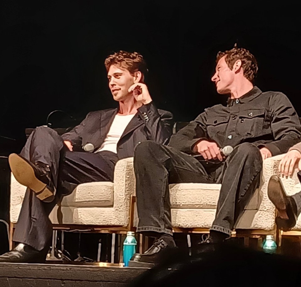 caustinthinker's tweet image. austin butler and callum turner finally reunited 🥺💖