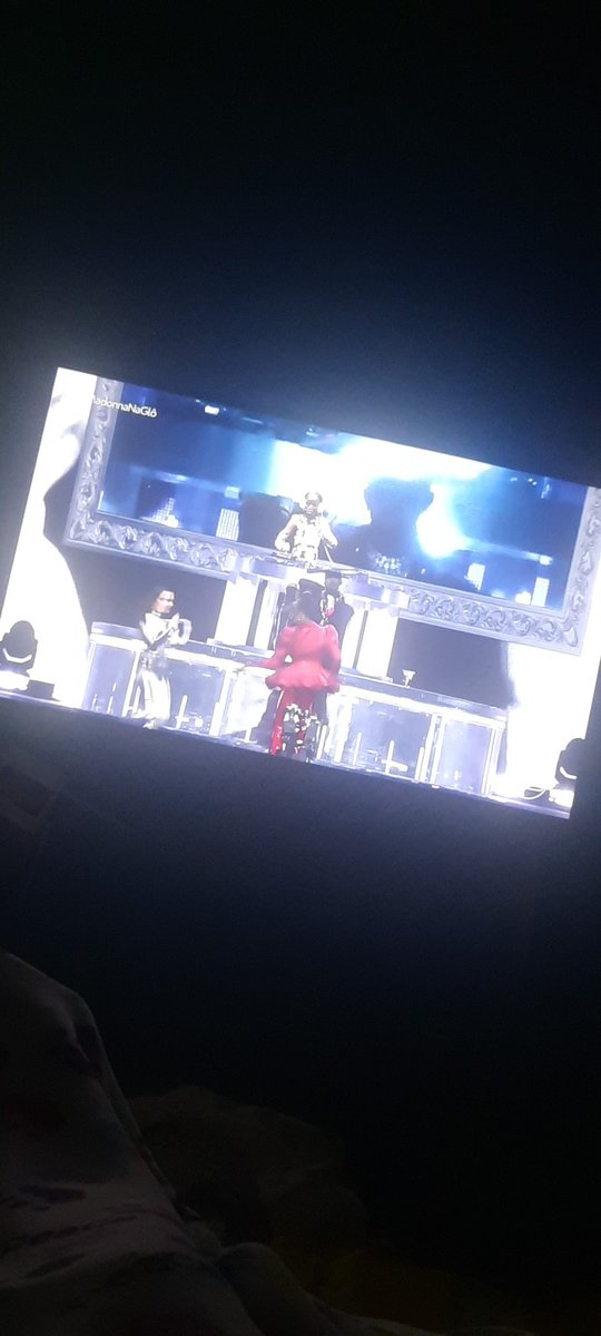 ismaelsantos727's tweet photo. #MadonnaCelebrationTourInRio não pagaria 10 reais pra ver um show desse zoado 😵‍💫 https://t.co/f0ctZ5fALA