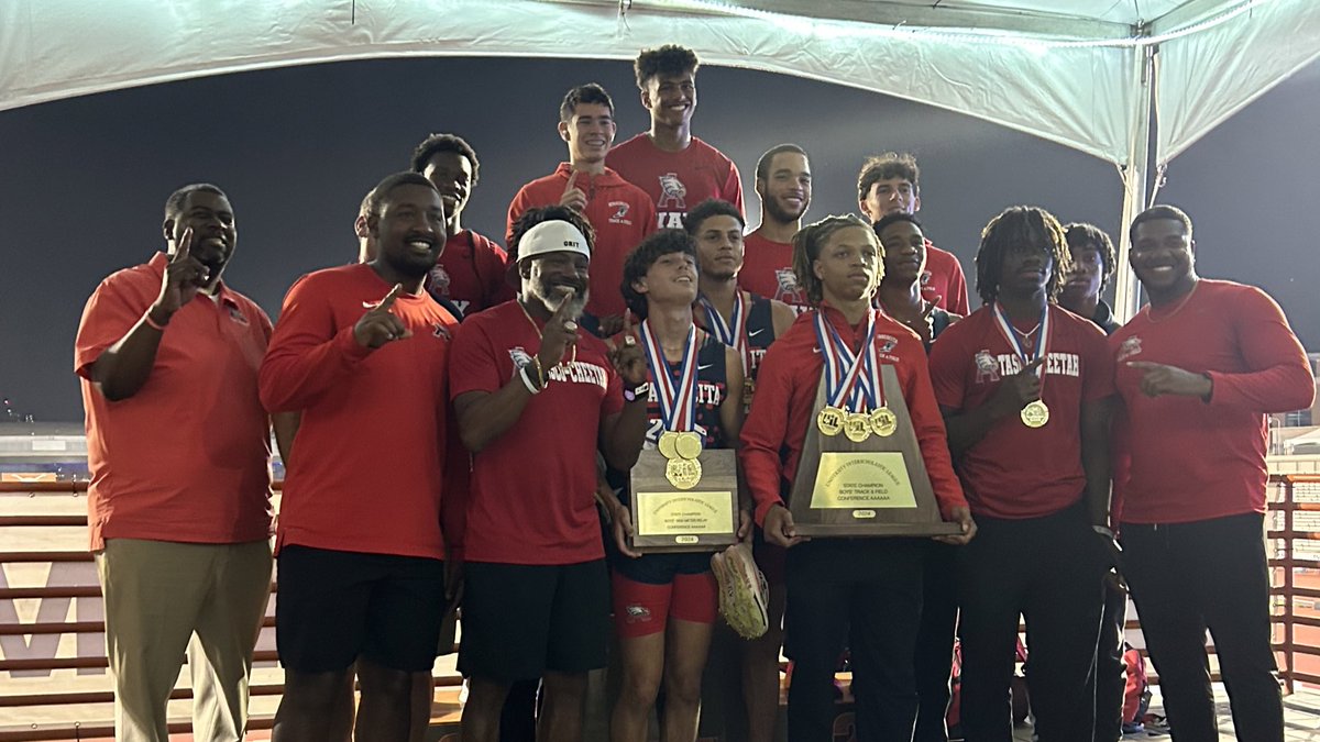 A Historic Team … A Golden Moment @HumbleISD_AHS brings home a slew of hardware. 🏆: Class 6A Team State Champs (70 points) 🥇: 100 meter, 200 meter dash, 4x100 and 4x400 meter relay 🥈: Long Jump Eagles first-ever T&F title is head in back to the 🅰️ 🦅