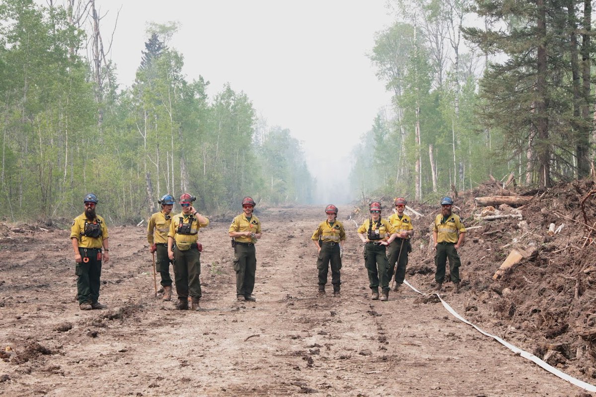 Today is International Firefighters’ Day! We would like to recognize the bravery of our own Albertan wildland firefighters and firefighters across the world. Thank you for your tireless commitment to keeping our communities safe.