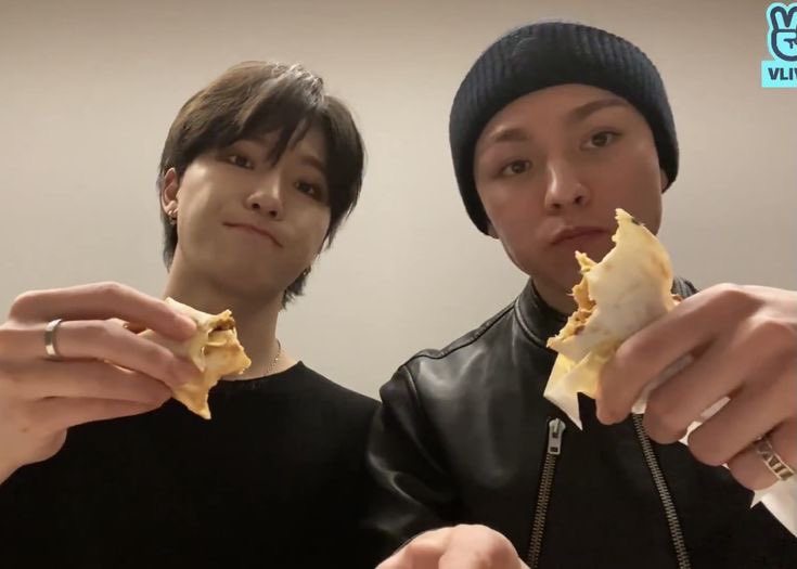 hhu thinker tweet media