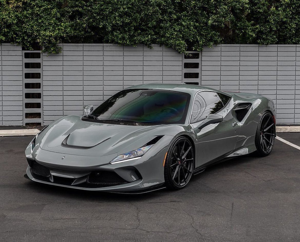 Carziwant's tweet photo. Ferrari F8🩶🖤 https://t.co/2a5bj9K2v6