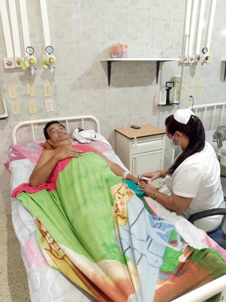 CDI Adalberto Redondo, estado Falcón, cumpliendo tratamiento en el servicio de hospitalización. Brindando servicios de calidad al pueblo venezolano. #CubaPorLaVida #CubaCoopera