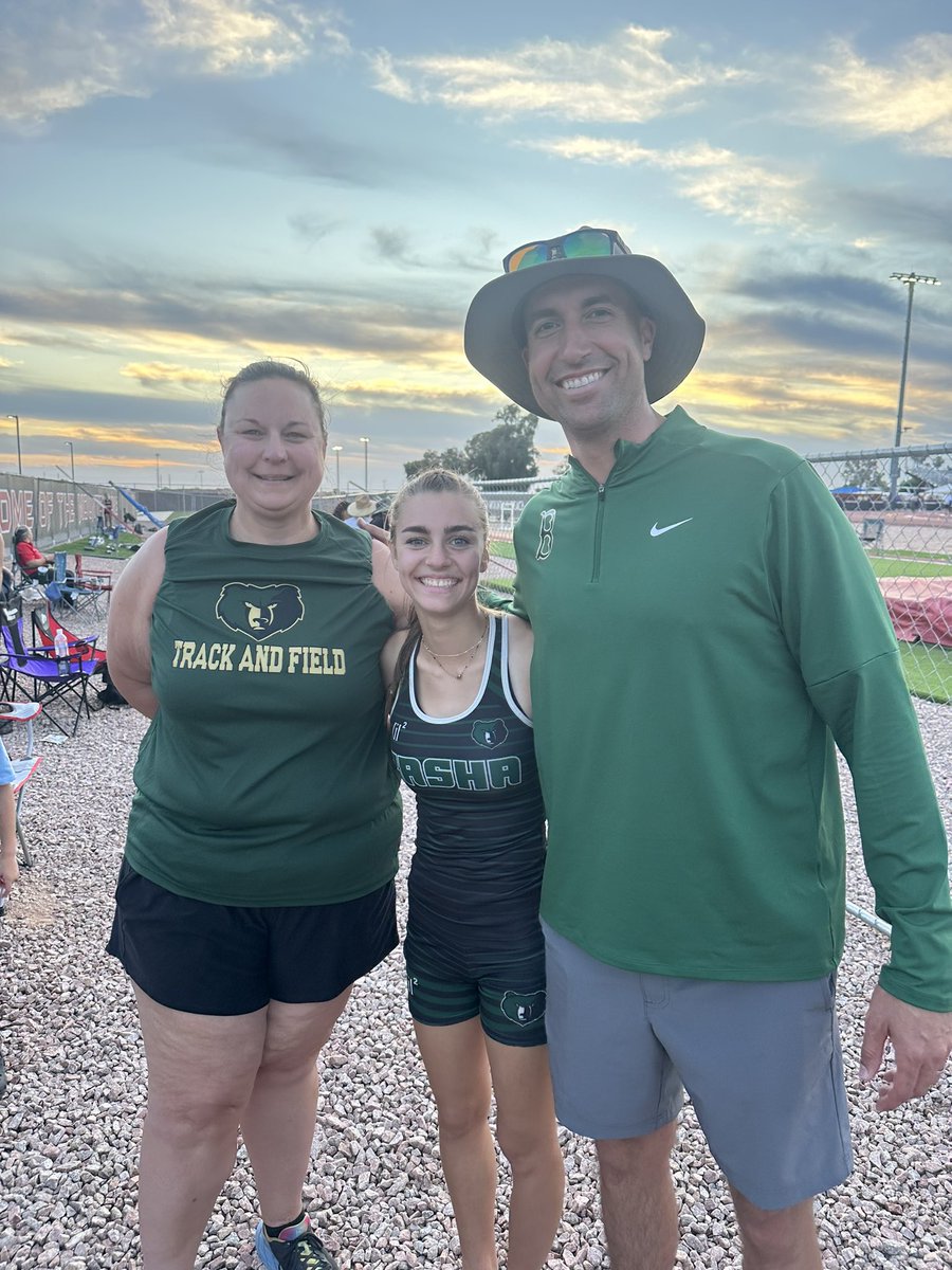 Jocelyn Phillips Division 1 state champion in Pole Vault with a vault of 12’6” @bashabearnation @BashaAthletics @MarquesReischl