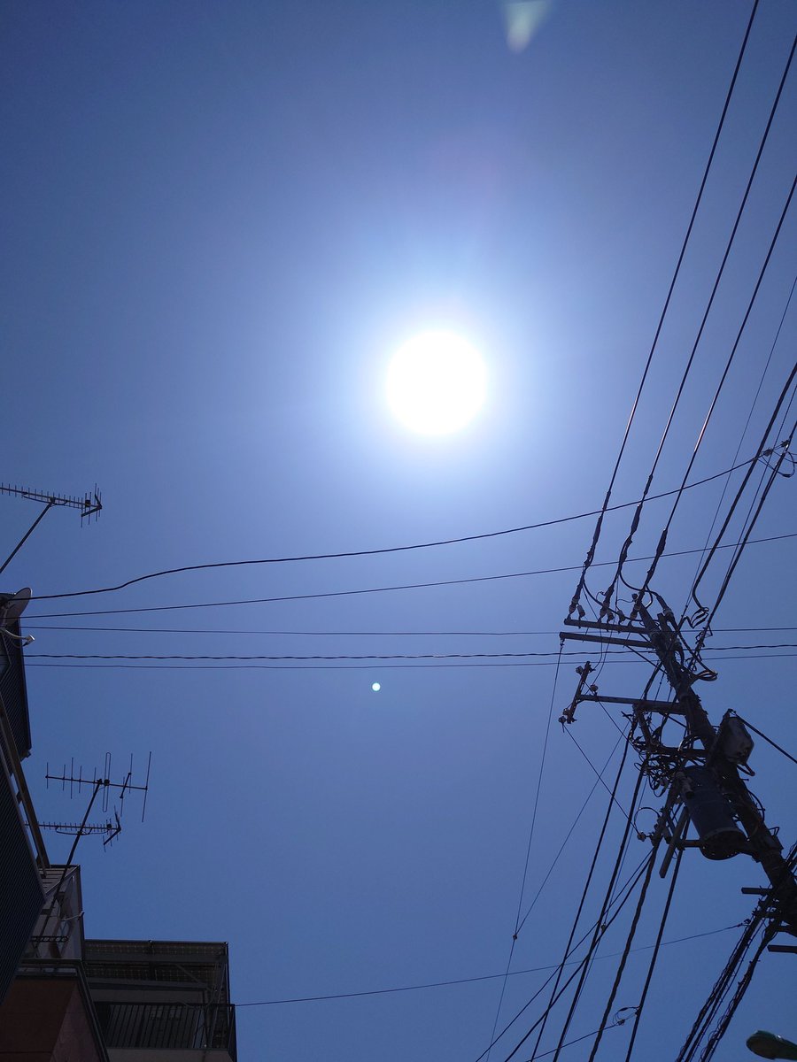 今日の下北沢5月5日日曜日☀

『データはゴミにも薬にもなる』

野村克也

＃敬神崇祖
＃1番以外全部負けだと思ってる
#笑顔を貯金しなさい優しさという利子が付きます
＃人生
＃柏井慶一音楽
#Spotify
#Applemusic
#YouTubemusic
＃iTunesMusic
#サブスクでも聴けるよ
#柏井慶一で検索してね。