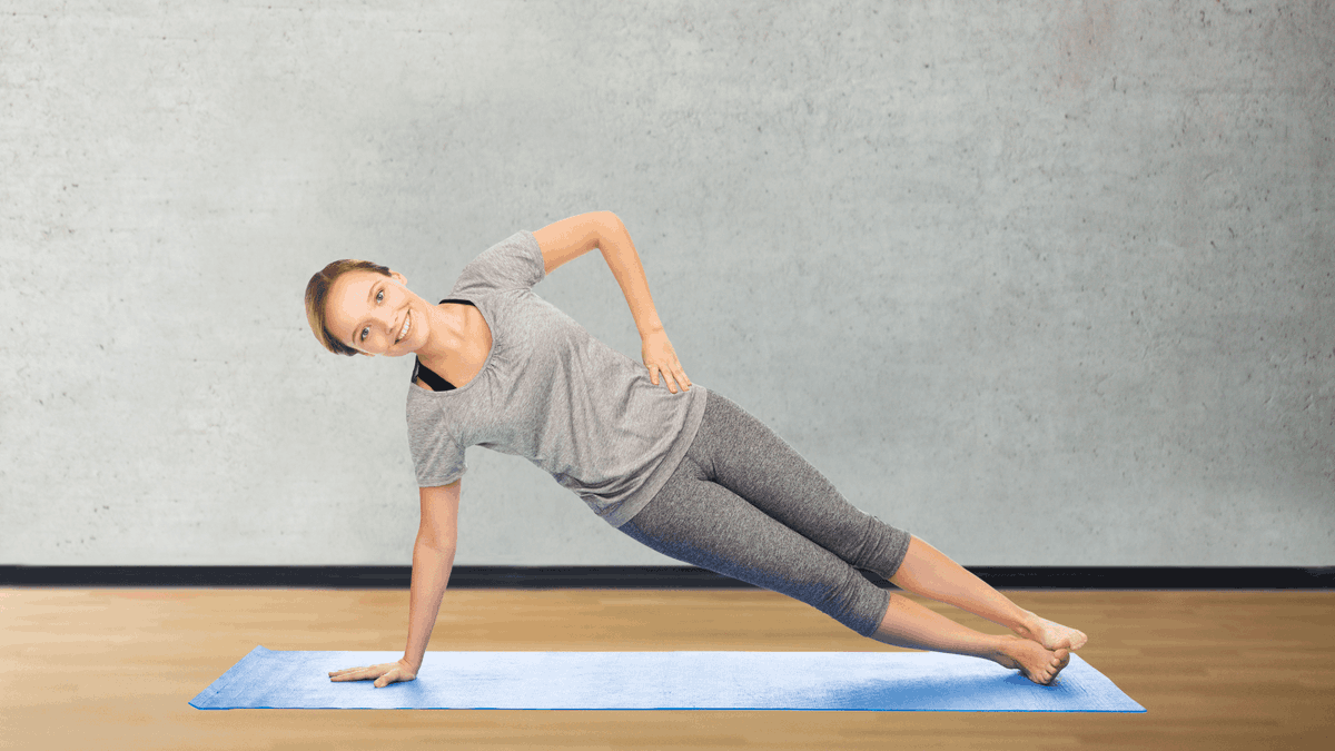 Ready to sculpt your side waist and tone your core?  Discover these effective yoga poses to reduce fat and strengthen your abdominal muscles!  #yoga #fitness #corestrength dharte.co.in/sculpting-your…