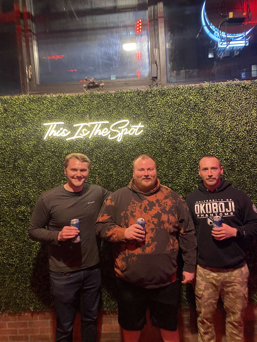 TyrelF73's tweet photo. Heard that this is the spot. 😎😏 Crazy night out with the boys🙏 #gotimberwolves🐺 https://t.co/OsaNKUOcy2