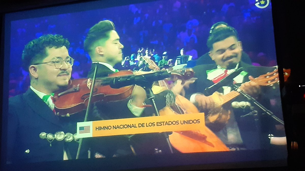 Regio1951's tweet photo. Que perra mamada.. #Canelo vs #Munguia #Box #Mexico https://t.co/5W0zrB6fxT