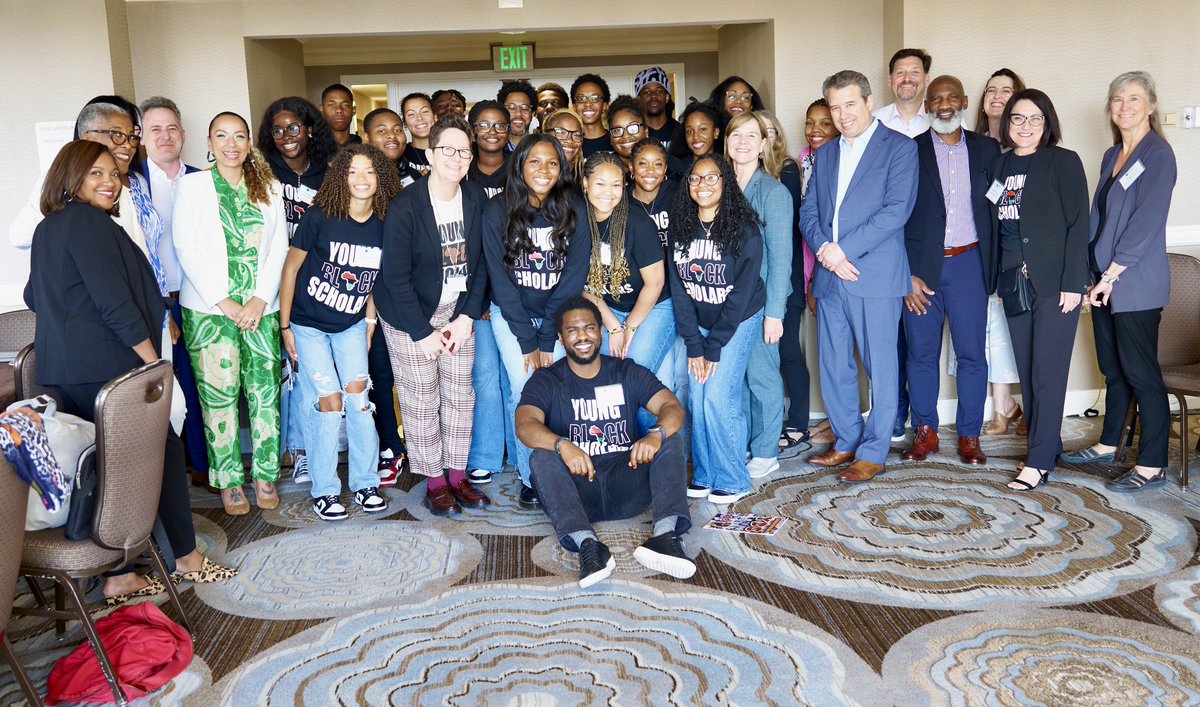 What an honor to hear our Wilson High School Young Black Scholars share their @LongbeachUSD experiences w/superintendents from across the country. We can all learn & grow from the voices of our young people. TY @AspenEdSociety for creating this space for such real talk!