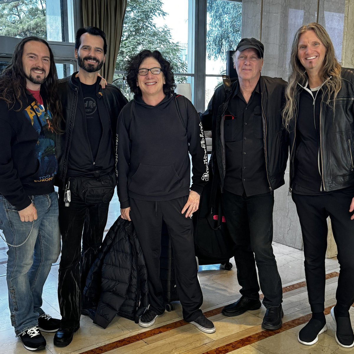 Checking in to our hotel in Santiago, Chile today, it was a fun surprise to run into Eric Martin and Billy Sheehan of Mr Big checking out! Also had the pleasure of meeting Paul Gilbert for the first time.