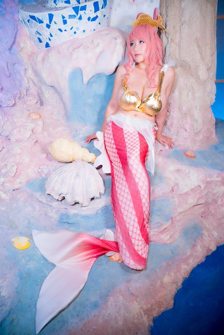 Shirahoshi 𓆛 𓆞𓆡 𓇼𓈒𓆉 https://t.co/eVRqR88qT8