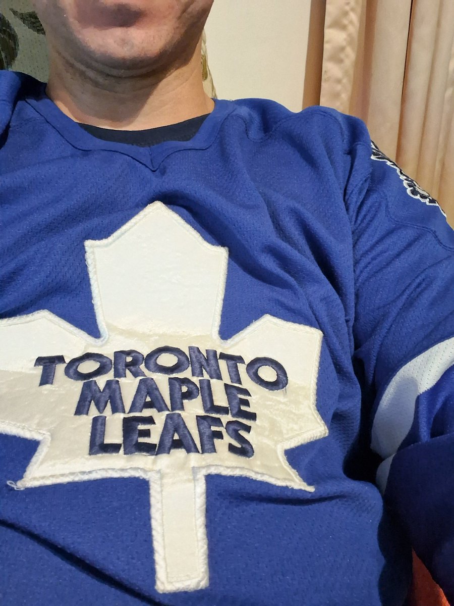 ohninvw's tweet image. #NHLnaESPN

GO MAPLE LEAFS!!
