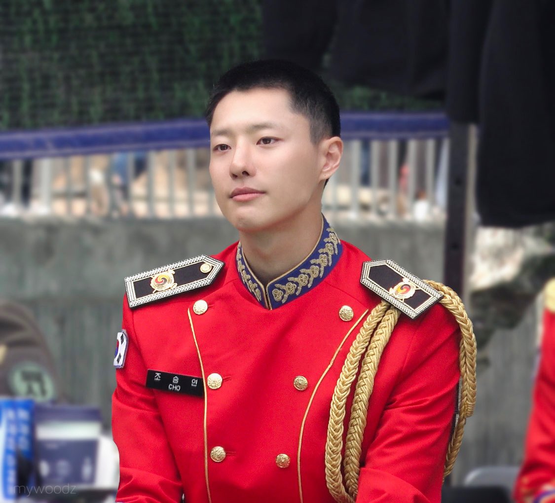 240401 세종대학군단 버스킹 조승연

𝙃𝘼𝙋𝙋𝙔 𝙈𝙊𝙊𝘿𝙕 𝘿𝘼𝙔 🧡💙

#woodz #우즈 #조승연