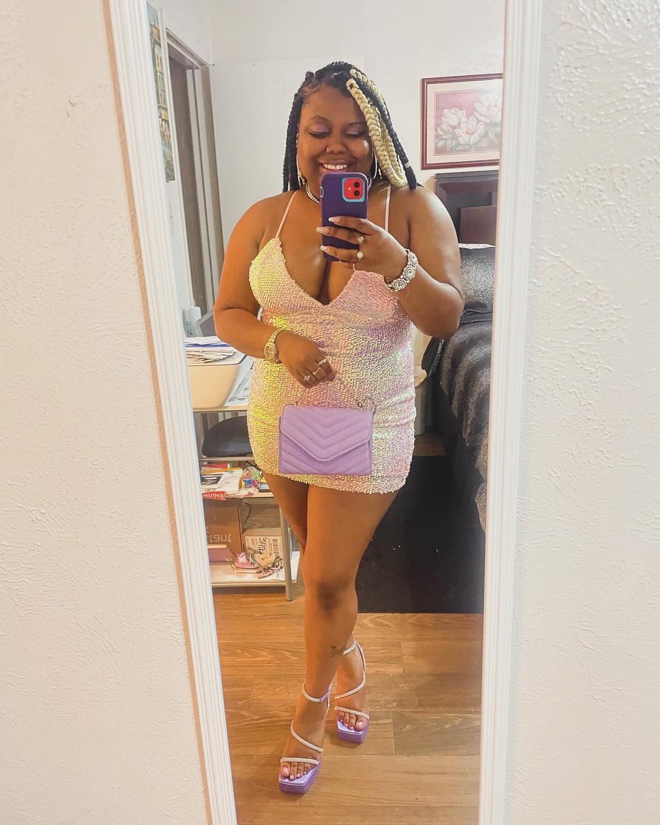 __LethaaWeaponn's tweet image. Be yourself because everyone else is already taken 😎✨💫😍💜🩷

#loungenight
#dallastexas
#SpringForth