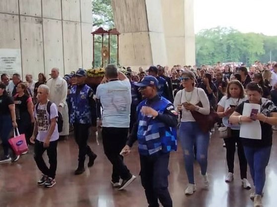 Turismo Religioso. Desde la imponente Basílica Menor Santuario Nacional de Nuestra Señora de Coromoto, se llevó a cabo un encuentro de Hermandad de Emaus provenientes de diferentes estados del país, entre ellos Lara, Portuguesa, Zulia, Distrito Capital, Trujillo, Mérida.