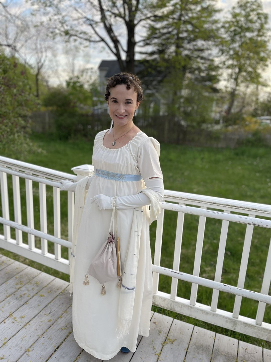 A delightful time was had by all this evening at the #FootworkandFrolick #MayDay #Ball at the charming #GrotonGrange Hall! Delightful #RegencyEra #dances, tasty treats, and a beautiful #spring evening — what could be better? #janeausten #janeite #regencyfashion #timetravel