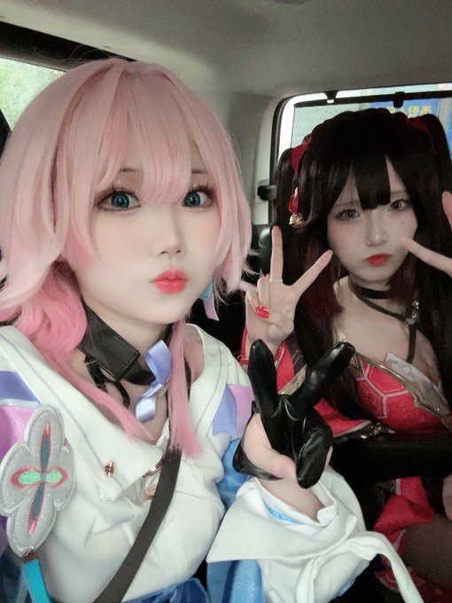 Twitterのコスプレ画像38