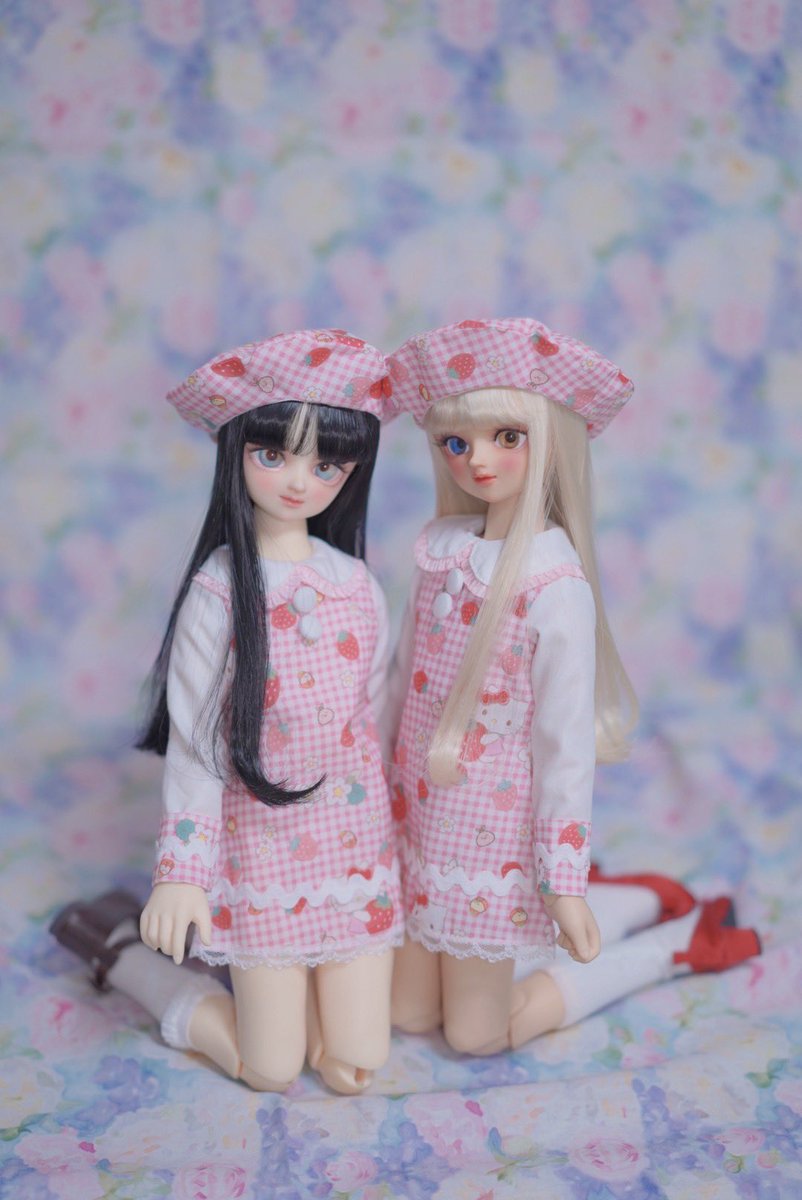 🍀시간저장🍀입니다. 
5월 5일 어린이날을 맞이해서 이벤트를 열어봅니다.
✔️참여방법
RT + 팔로우 해주시면 사진상 의상을 2분께 보내드립니다. 당첨 발표는 12일 입니다.
보크스 sdm 바디 기준으로 만들었습니다.
개인소장용 의상이라 마감이 다소 거칠 수 있습니다. 괜찮으신 분들만 참여해주세요.