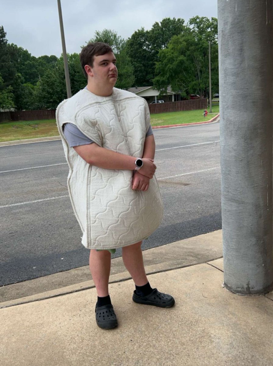 Do with this image what you please. We had a stupid mattress fundraiser today and I was forced to wear it #sawyamattress