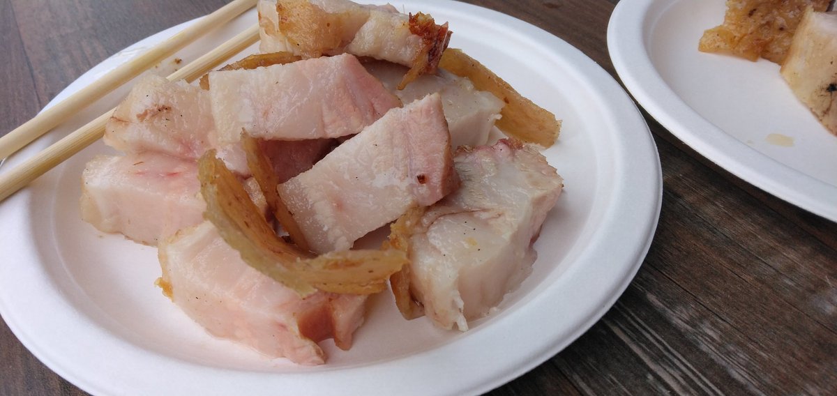 Moeuchi_Kuma's tweet photo. 地元産ブランド豚肉の試食を提供していただきました。
ぜひご賞味ください！
#萌え打ち https://t.co/9RW2nOkM72