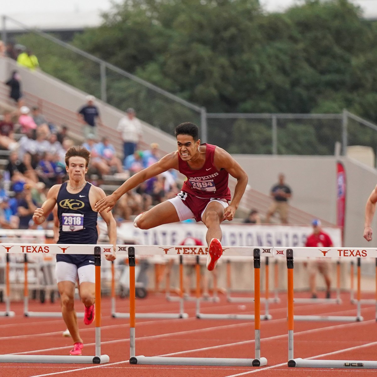 🥇 Jayden Keys (Katy Tompkins) earned Boys Conf 6A #UILState Track & Field Athlete of the Meet w/ 30 indiv. points, placing 1st in 300m Hurdles & Long Jump and 2nd in 110m Hurdles.