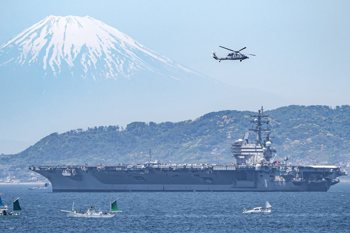 Sorai_130's tweet image. 原子力空母「ロナルド・レーガン」
USS Ronald Reagan CVN-76
先程、浦賀水道を通過しました。
東京湾フェリーチャレンジ、大成功です!