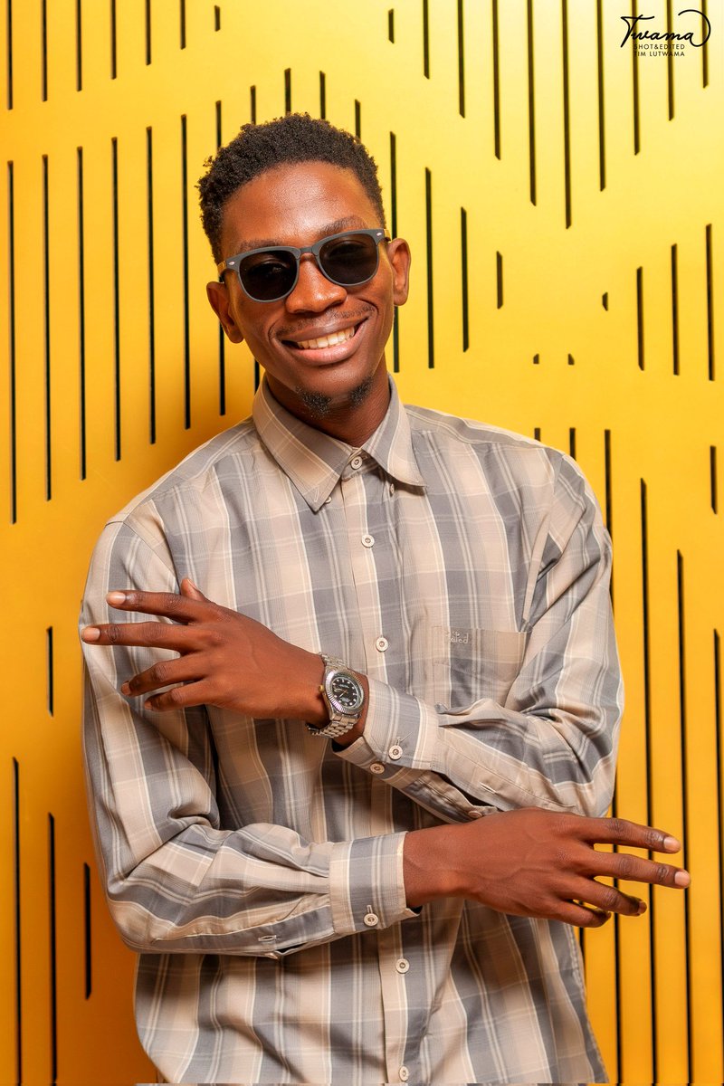 Be grateful to God for every little success and progress you make. Gratitude will change your altitude and see things different. 

I got nominated in VIGA Awards;  in category 18 Hip-hop | Rap song | Artist of the year. Vote by clicking on the link below👇🏽
forms.gle/1baZpwTKYh8oWp…