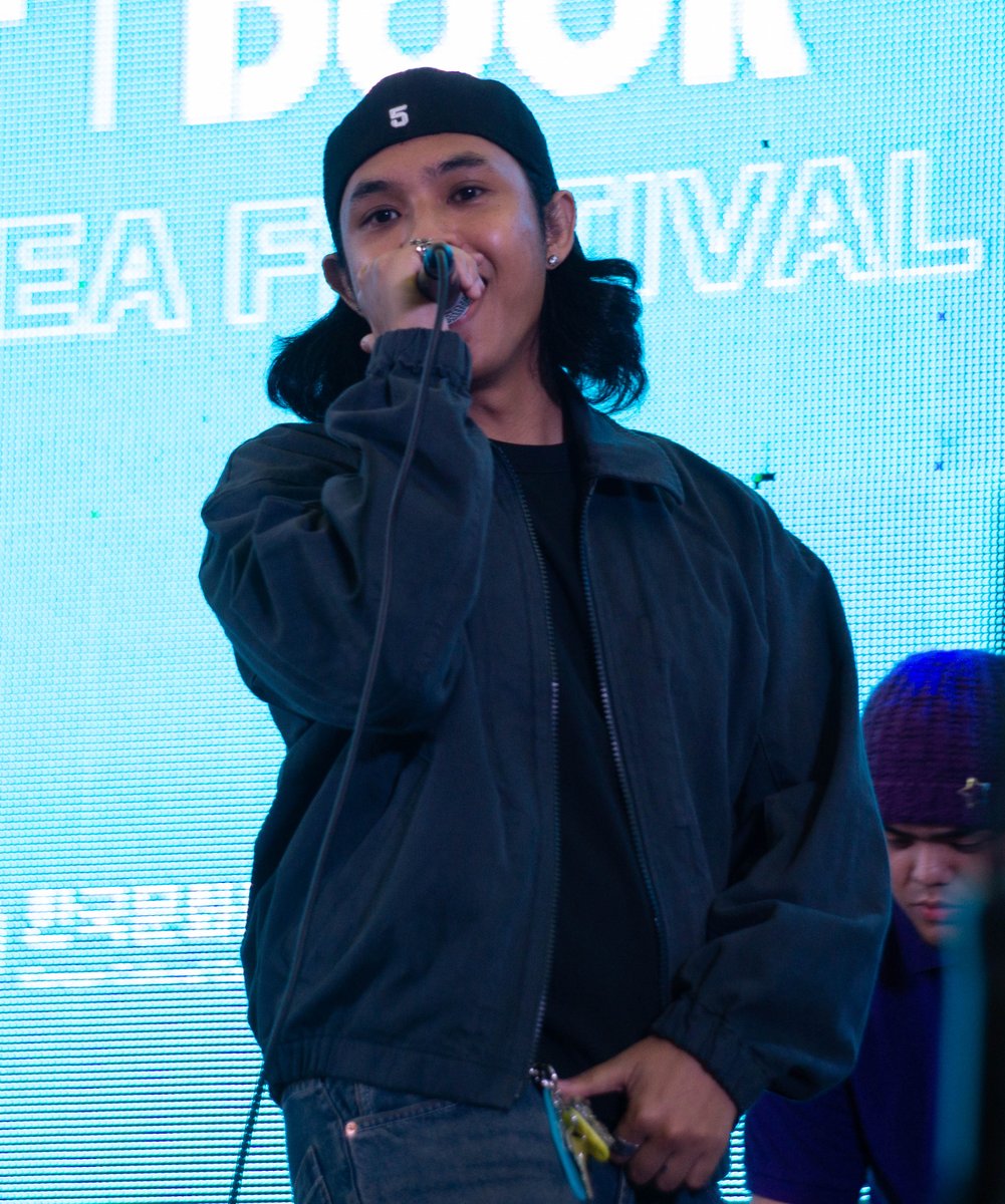 kpopconph's tweet photo. <K-Culture Next Door: 2024 Korea Festival> kicks off the 2-day event with awesome stages from #JANNABI and #YoungCocoa and lovely remarks from their esteemed guests which shows the friendship of both the Philippines and South Korea.

The fun doesn't stop there because Day 2 is still happening today. at the Music Hall of SM Mall of Asia.

Here are some of the highlights from the event yesterday.

More photos: https://t.co/0qSEBVvyNI

#2024KoreaFestival #KCultureNextDoor #KCCPhil #KoreanCulturePH