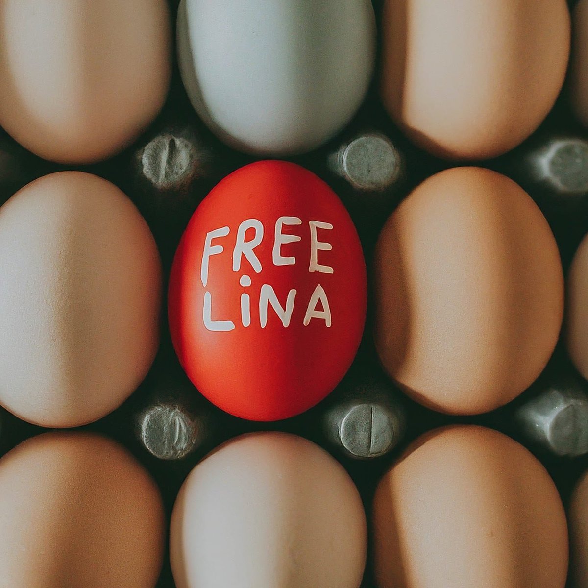 H ευχή για φέτος: σπάστε αυγά ❤️ #freelina