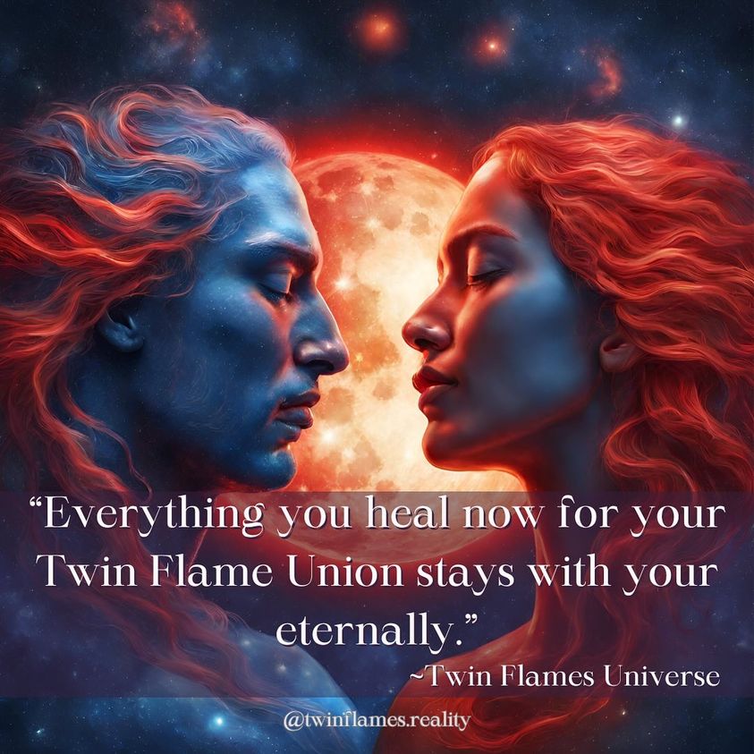 🌸 Your Twin Flame wants you to know that the energy of reconciliation is present in your journey. They are re-entering your life. This message signifies the potential for healing, resolution, and a renewed connection between you and this individual.